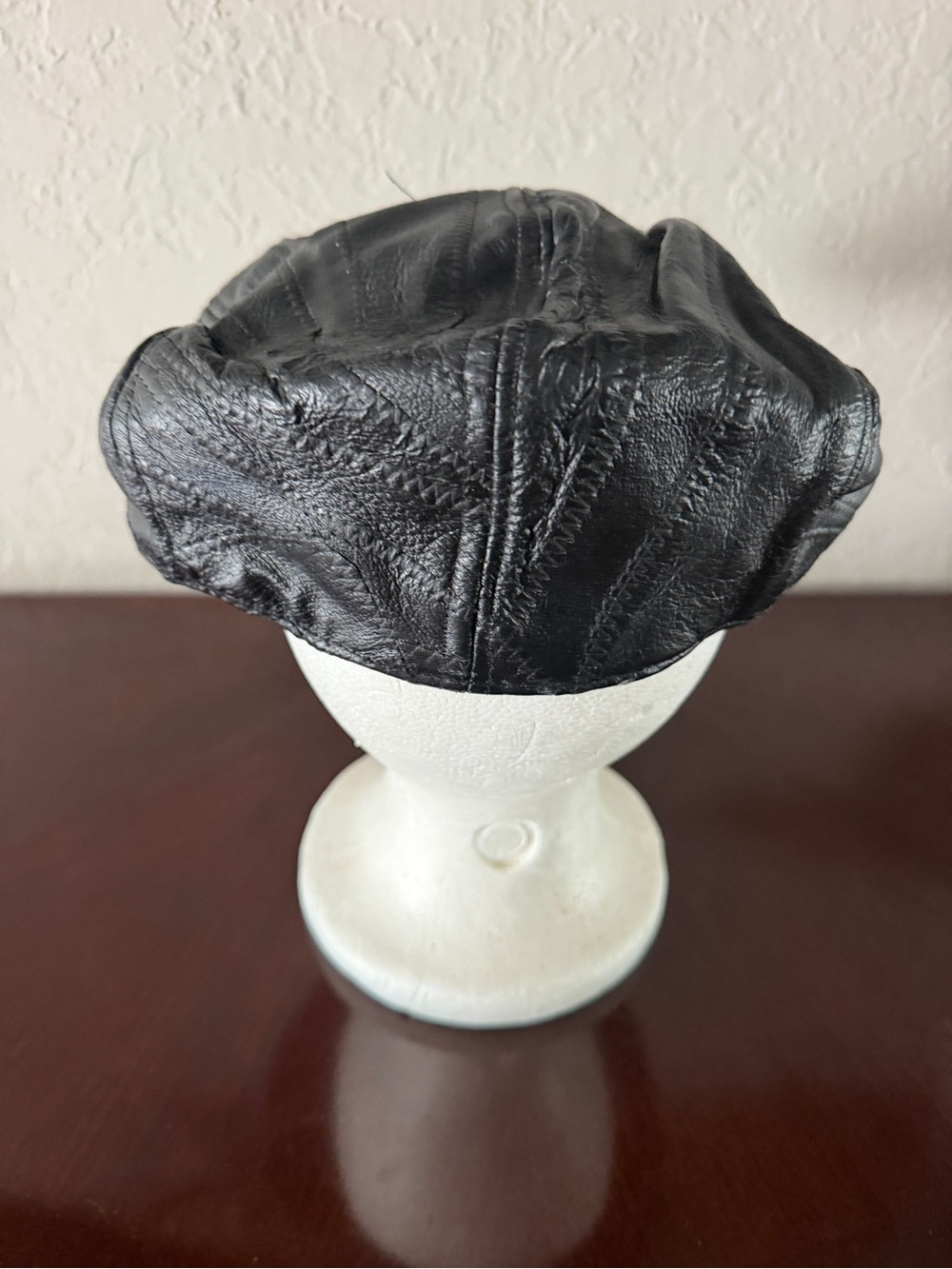 Vintage 1970’s Black Genuine Leather Patchwork Newsboy Cap Medium 22” Driver Hat - Picture 6 of 10
